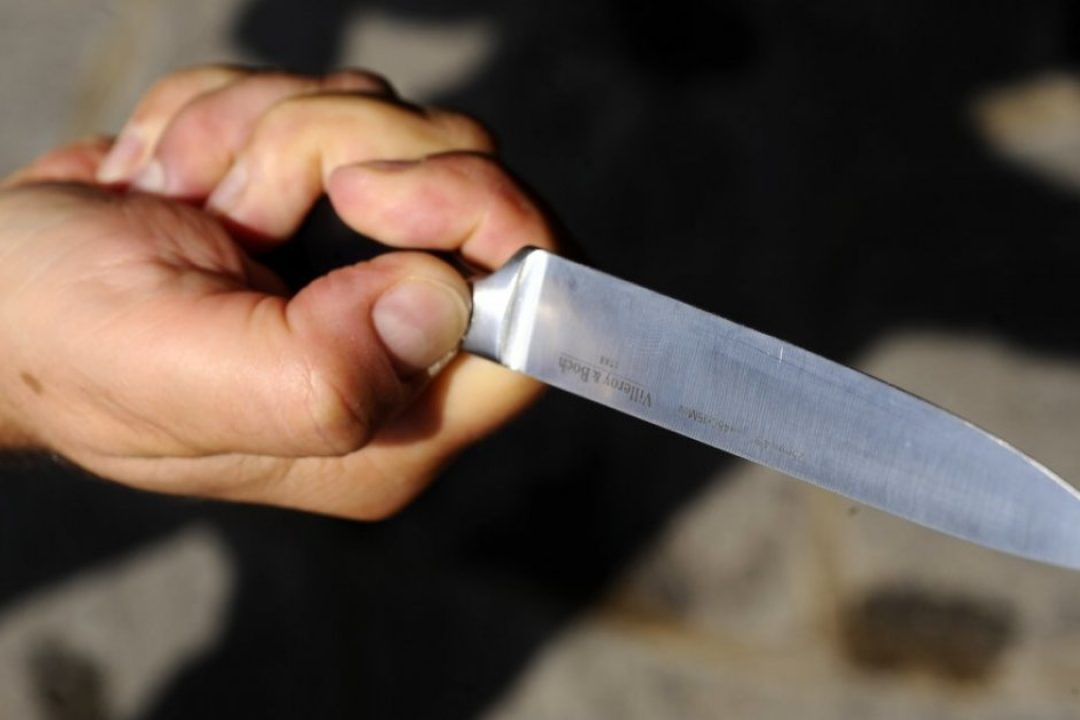 Locarno, girava armato di coltello in Piazza Castello